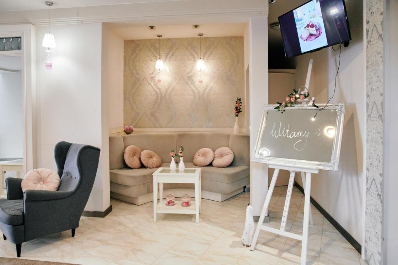 פוזנן Bialy Dom Henlex Hotel Restauracja מראה חיצוני תמונה
